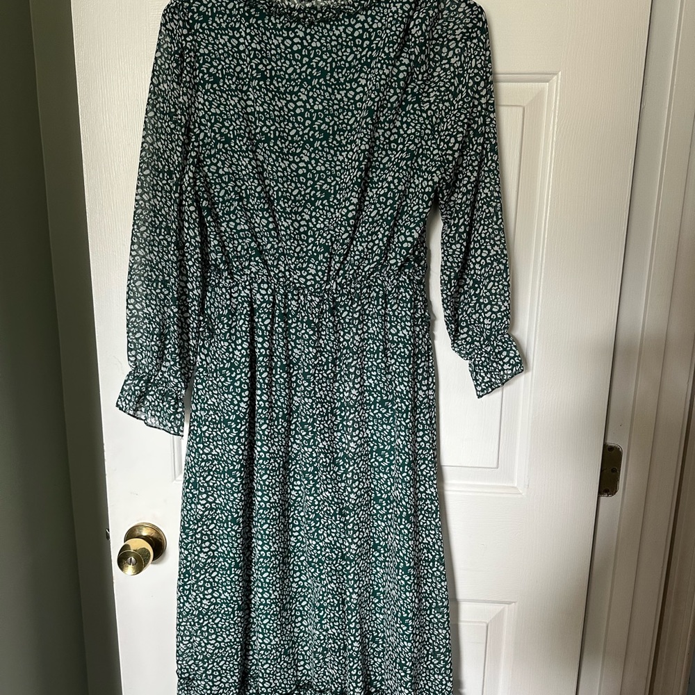 Printed Dress - Picture 2 of 6